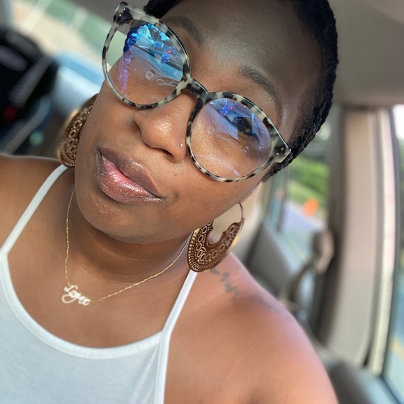 Meet your Posher, Jaimie - Picture 5 of 5